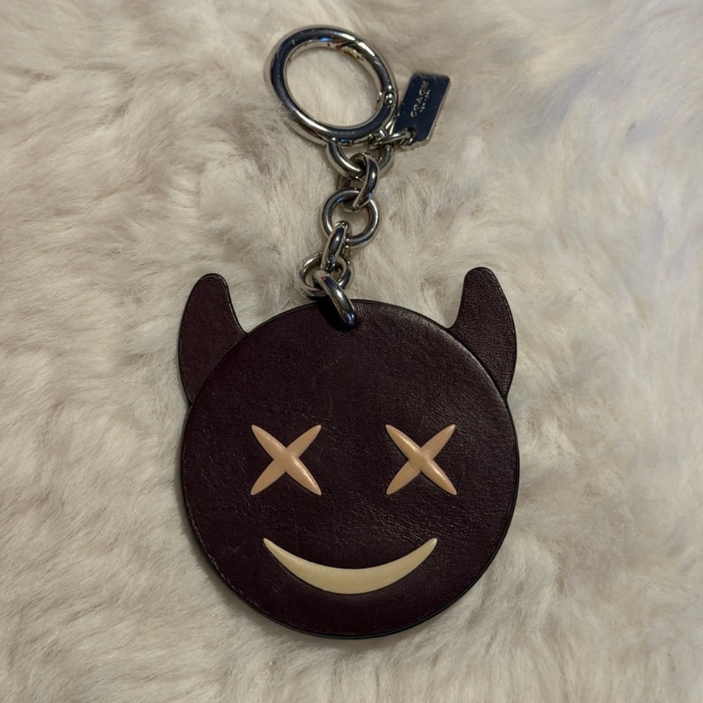 COACH 💕Frisky 😈😇 Emoji Bag Charm in Oxblood EUC